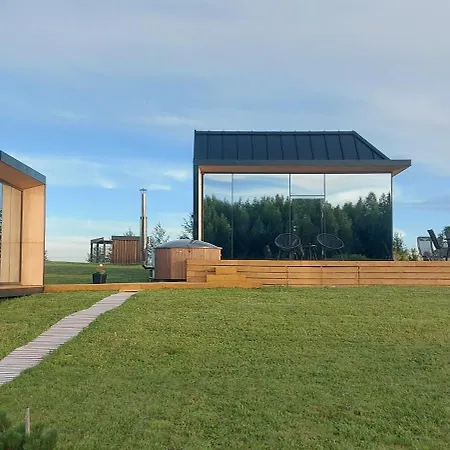 Jaervemaja Villa Poeoegle